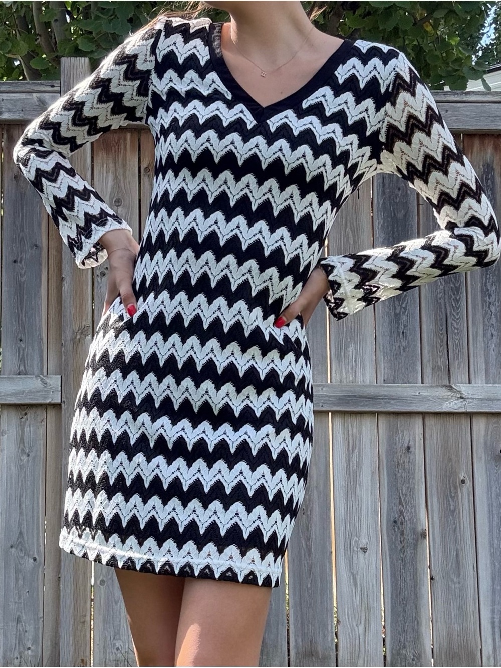 Women's Black and White Patterned Knit Dress